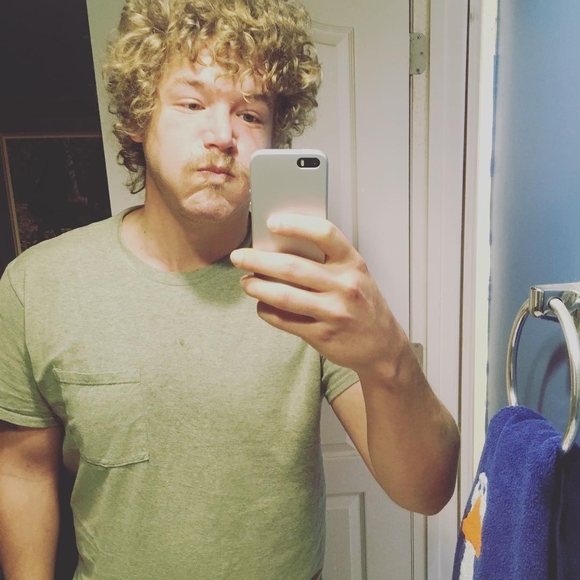 Meet your Posher, Matthew - Picture 1 of 1